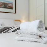 Luxury - Colosseo 10 Min *