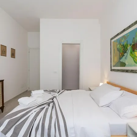 Apartament Luxury - Colosseo 10 Min