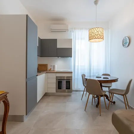 Luxury - Colosseo 10 Min Apartament Rzym
