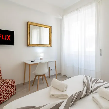 Apartament Luxury - Colosseo 10 Min Rzym