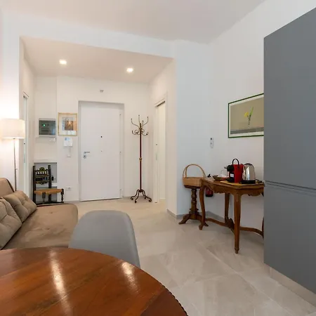 Luxury - Colosseo 10 Min Apartament *