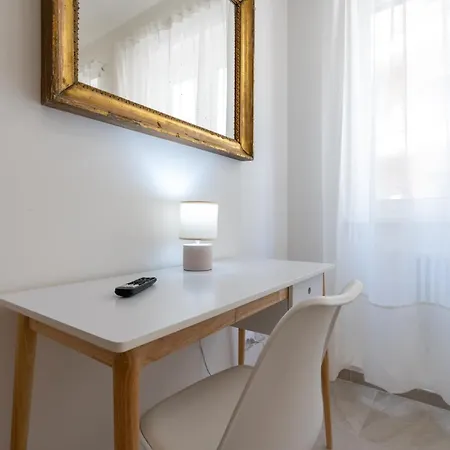 Luxury - Colosseo 10 Min Appartamento *
